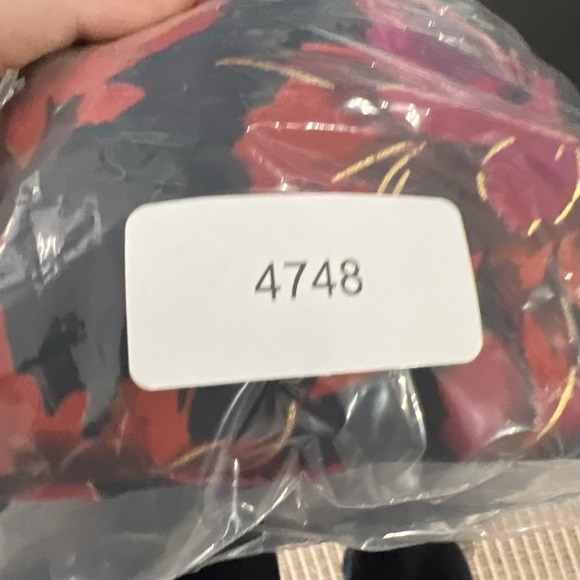 Vince Camuto Top XL Black Red Floral Balloon Sleeve Sheer Blouse Boho Party - Picture 12 of 12